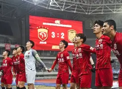 关于上海上港在主场逆转重庆斯威，豪取连胜的信息